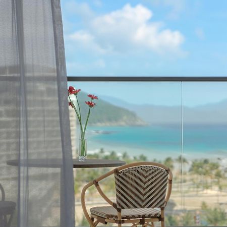 Aquamarine Beachfront Resort & Spa Cam Ranh Zewnętrze zdjęcie