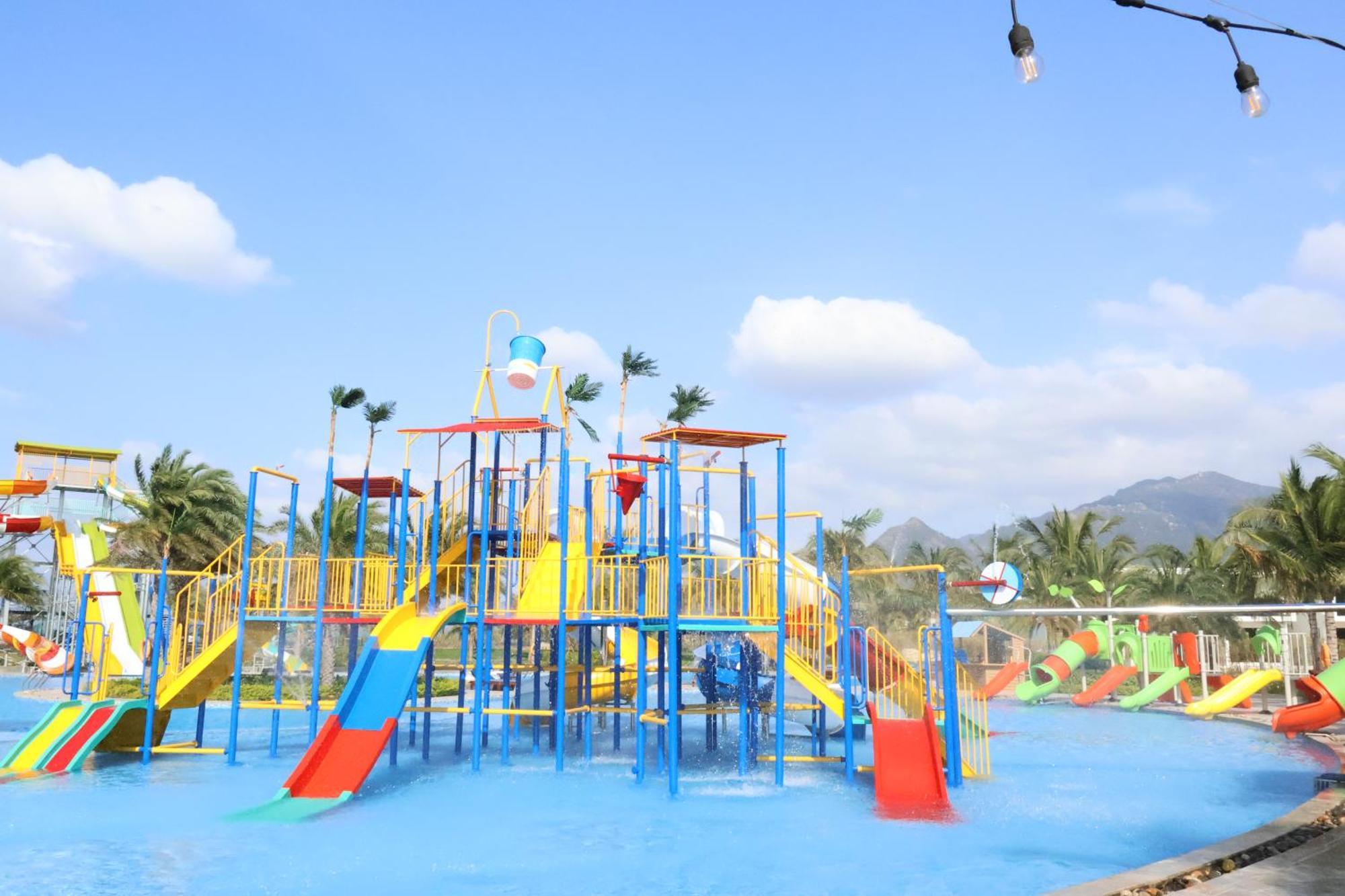 Aquamarine Beachfront Resort & Spa Cam Ranh Zewnętrze zdjęcie